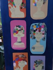 Необичне фризуре-једносменски рад